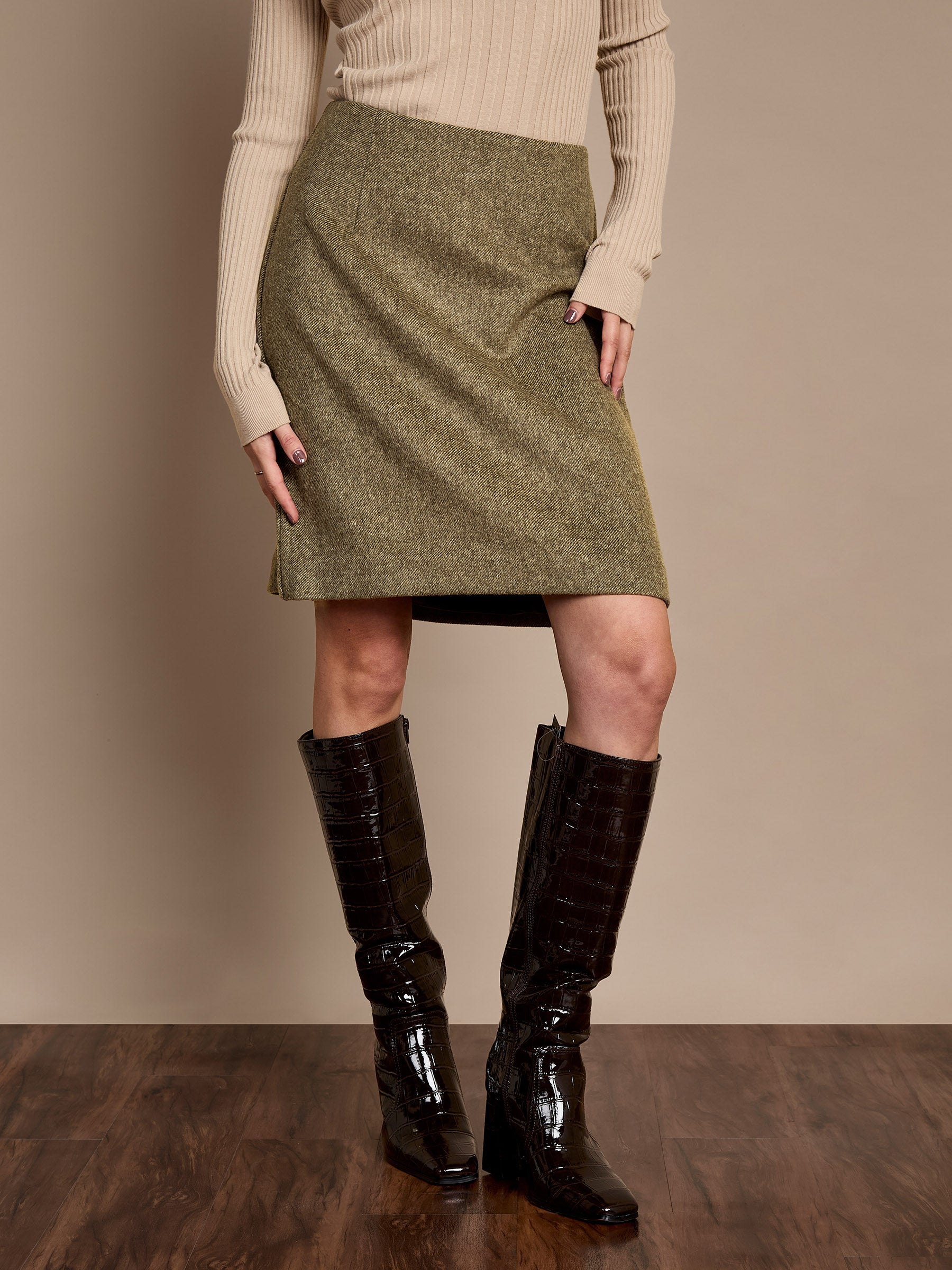 Meredith Wool Blend Skirt – Olive Herringbone