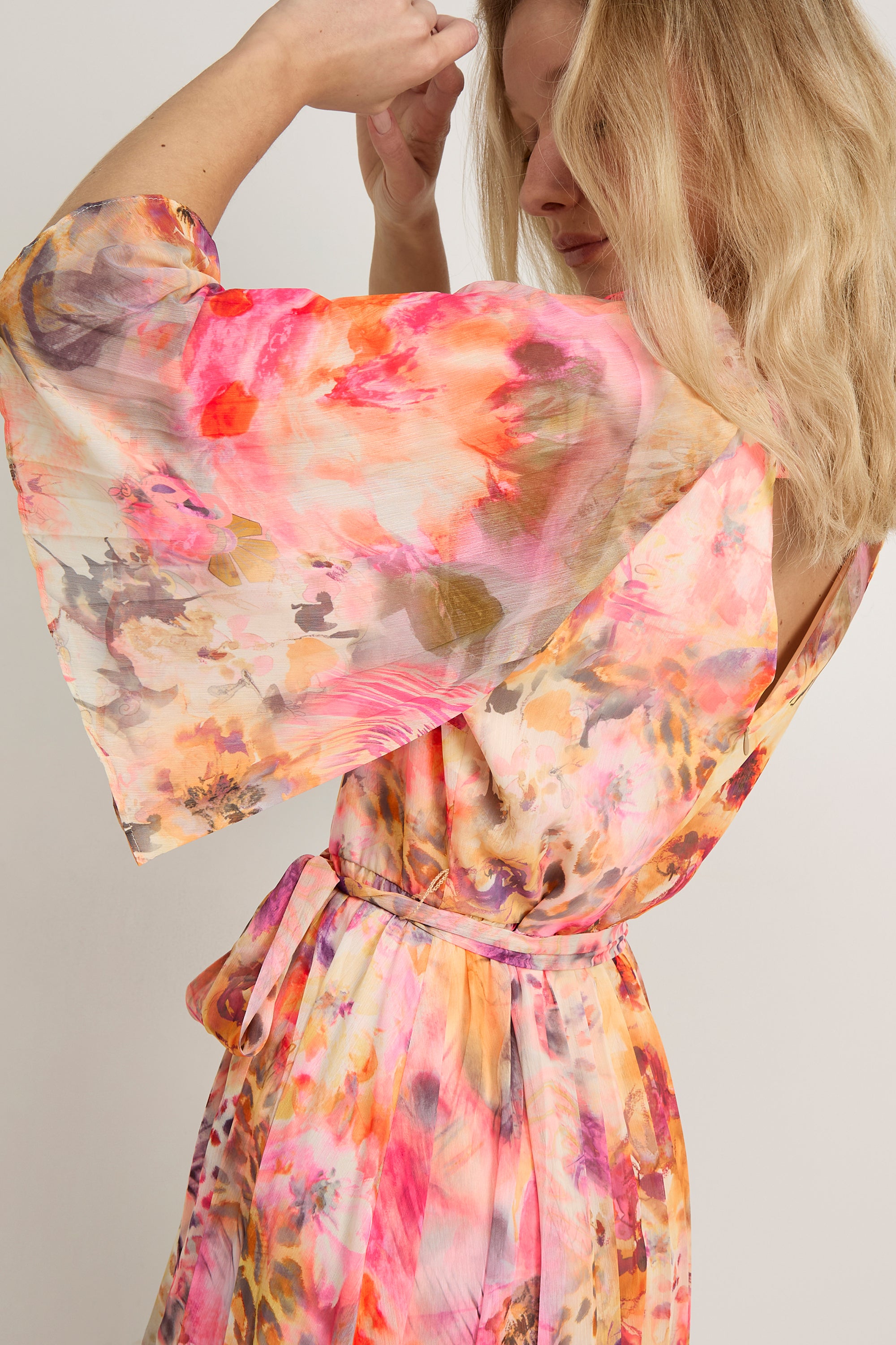 GWD Delphine Floral Print Midi Dress