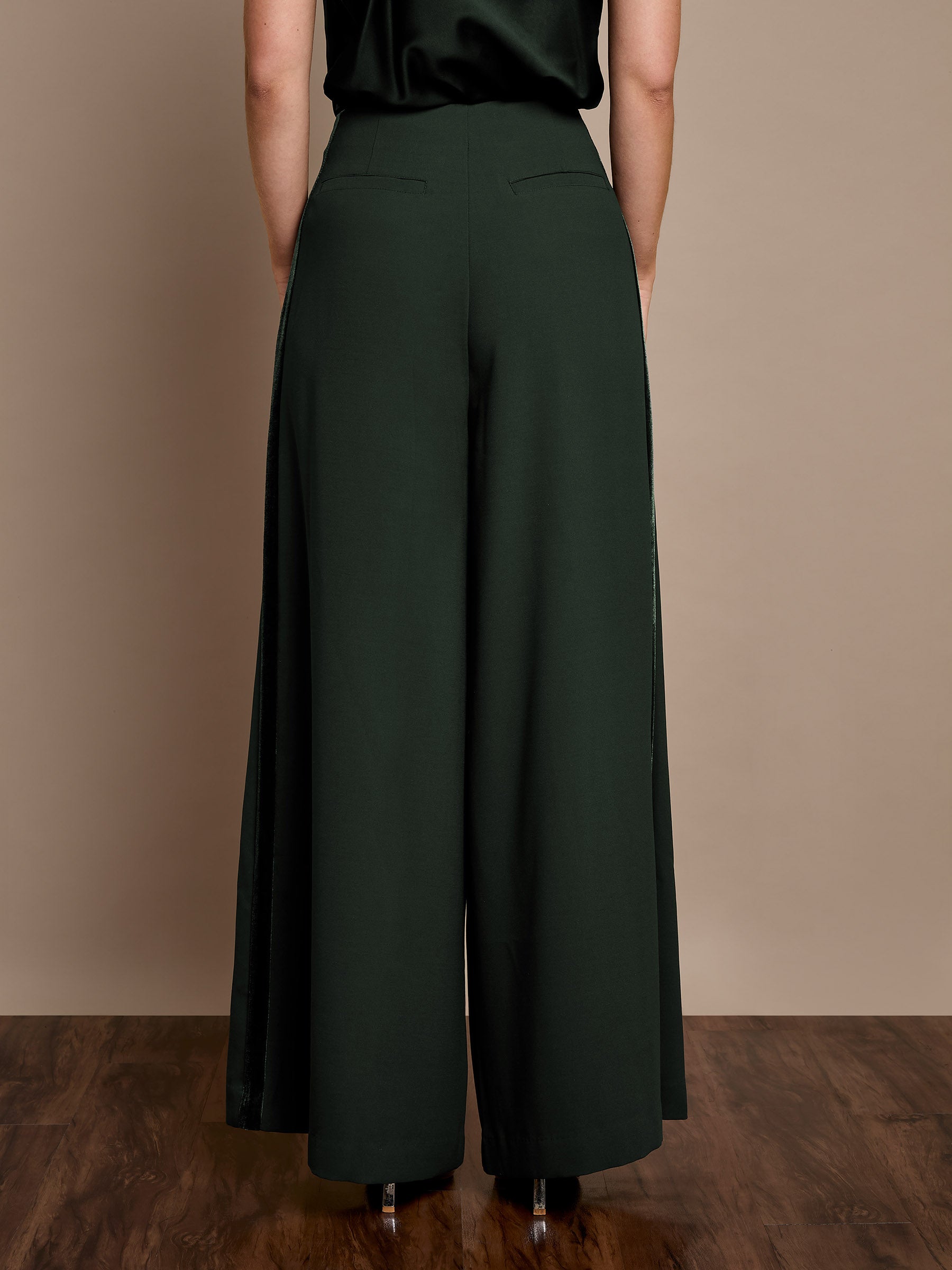 Winter Taylor Wide-Leg Green Trouser