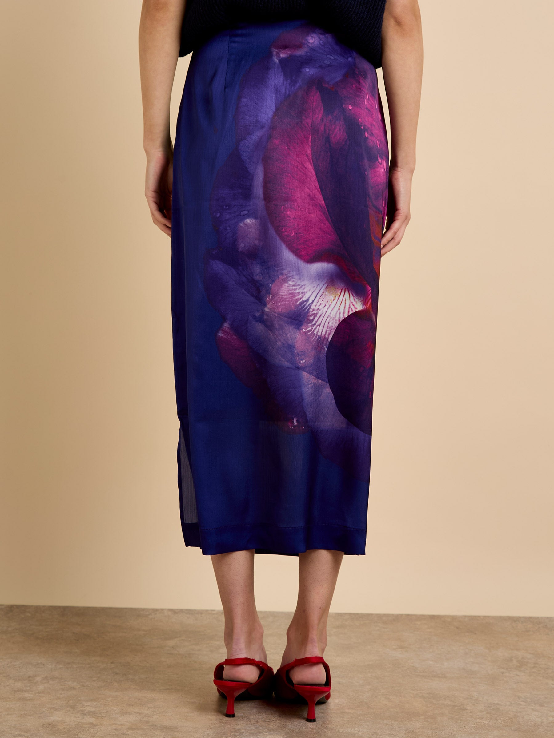 GWD Jessie Floral Printed Midi Skirt