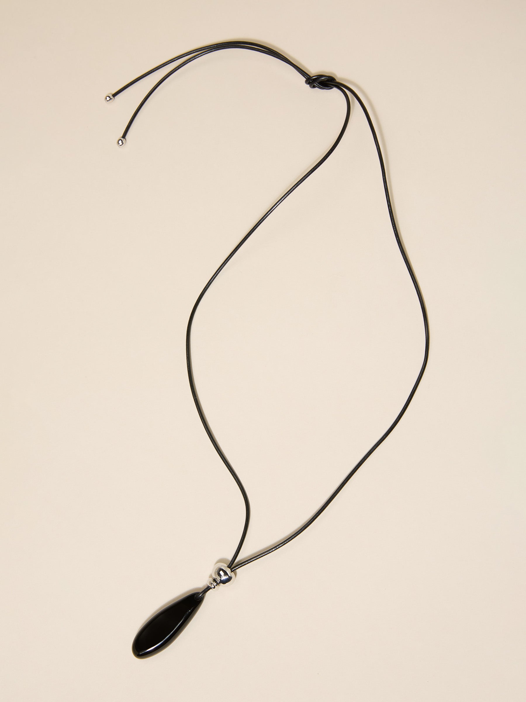 GWD Pendant Black Stone Necklace