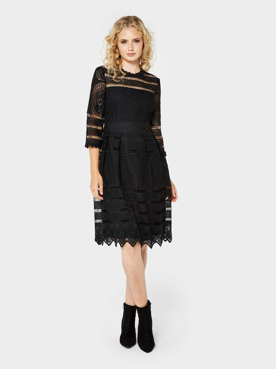 Nicolette Lace Dress | GWD Fashion