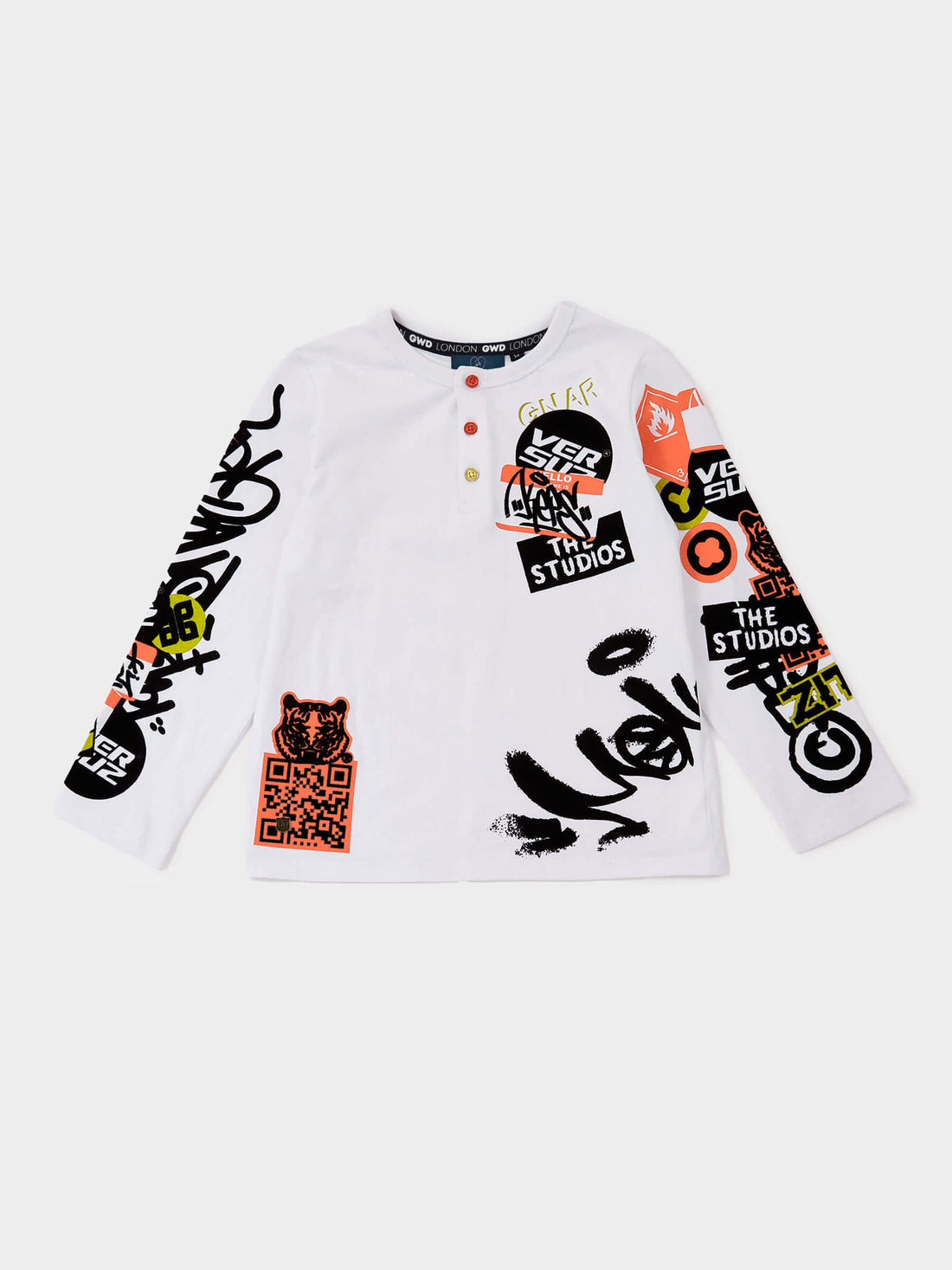 Sticker Long Sleeve T-Shirt | GWD Fashion