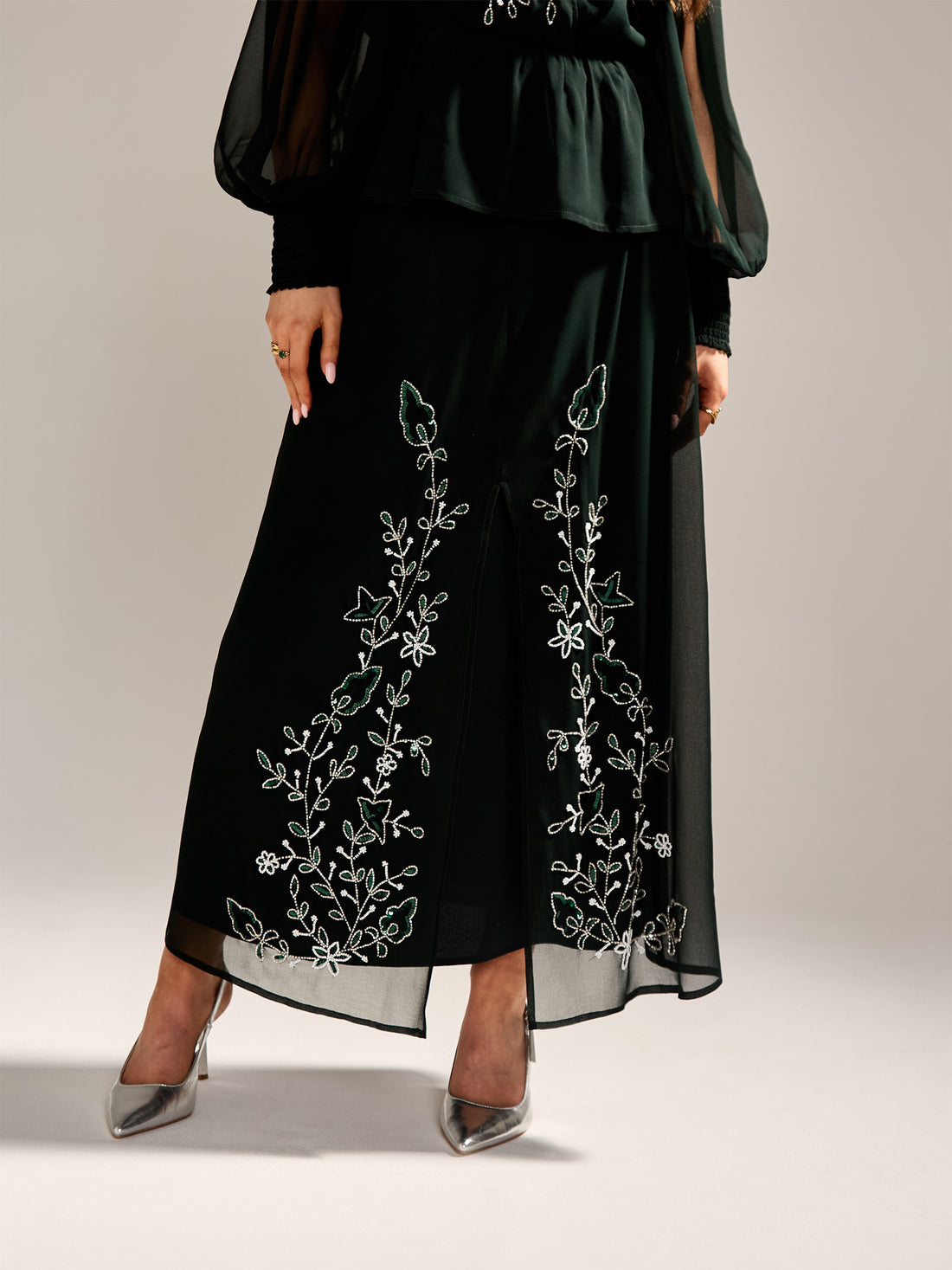 GWD Floral Embellished Sparda Skirt in Dark Green