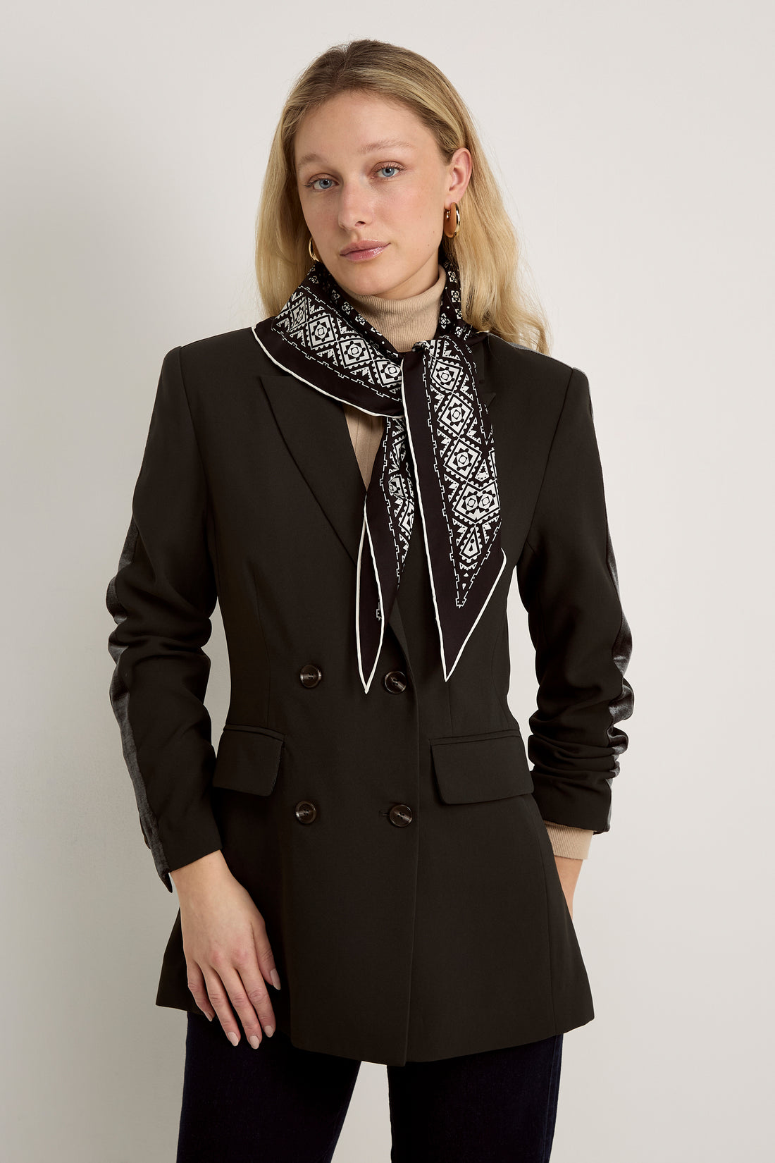 GWD Geometric Printed Diamond Black Silk Scarf