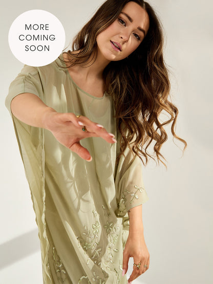 GWD Diane Floral Embellished Midi Dress in Mint
