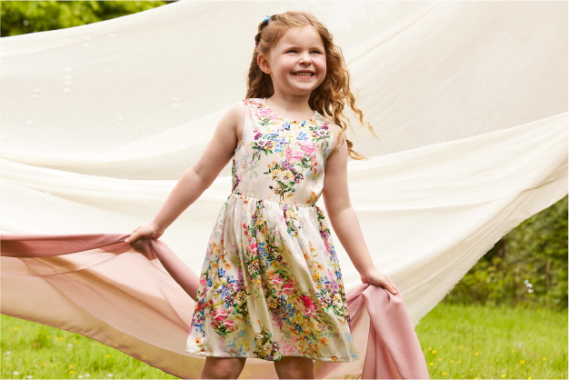 Top Trends in Ladies Knee Length Dresses for 2024 Top Trends in Ladies Knee Length Dresses for 2024