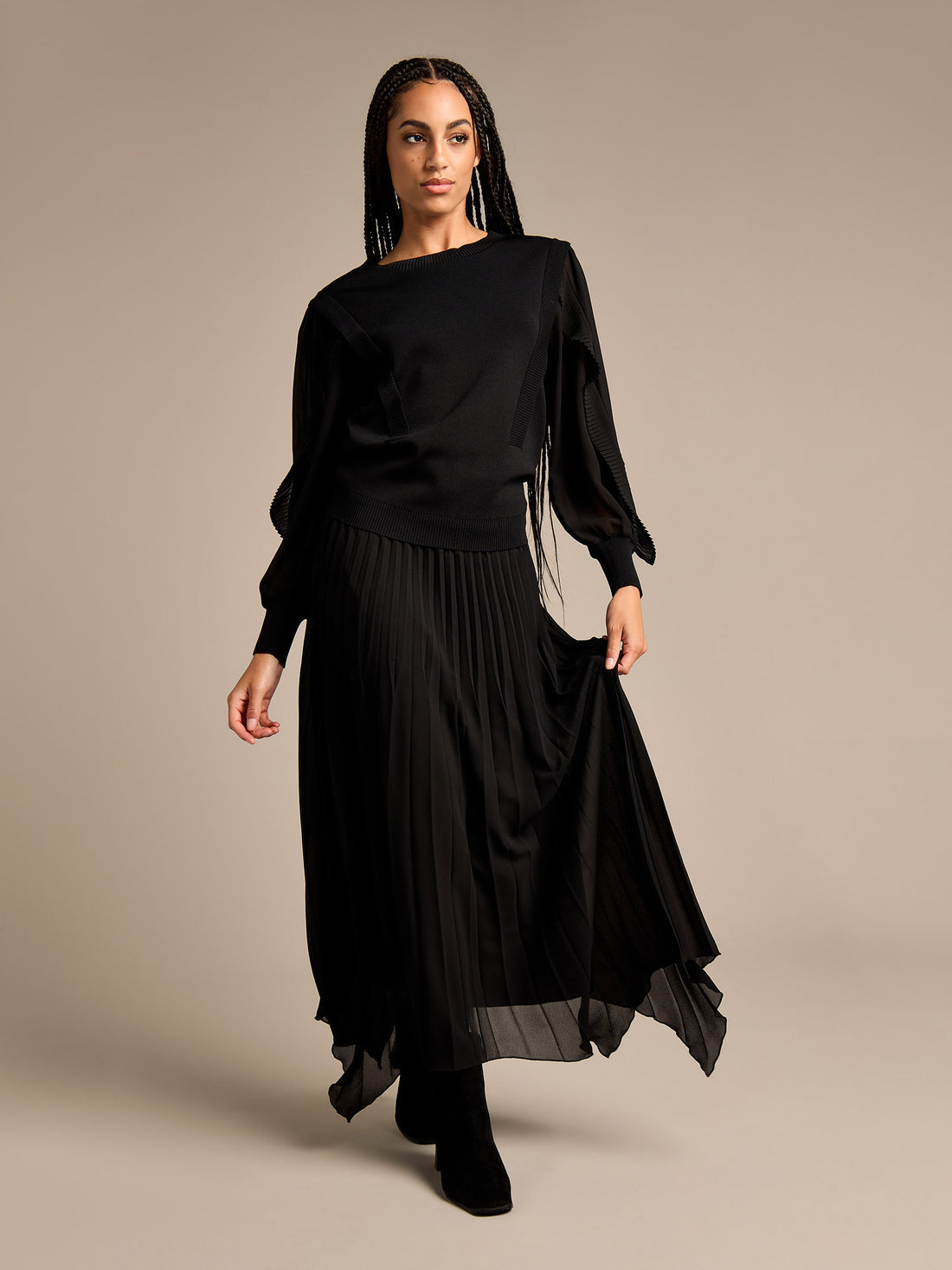 Tammy Hankey Hem Pleated Skirt