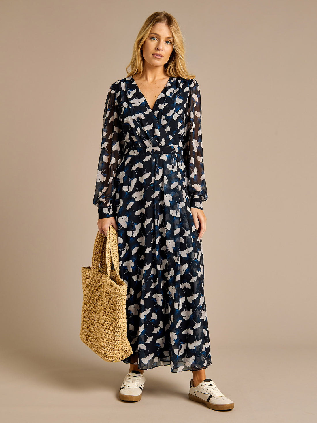 Donna Navy Printed Maxi Dress