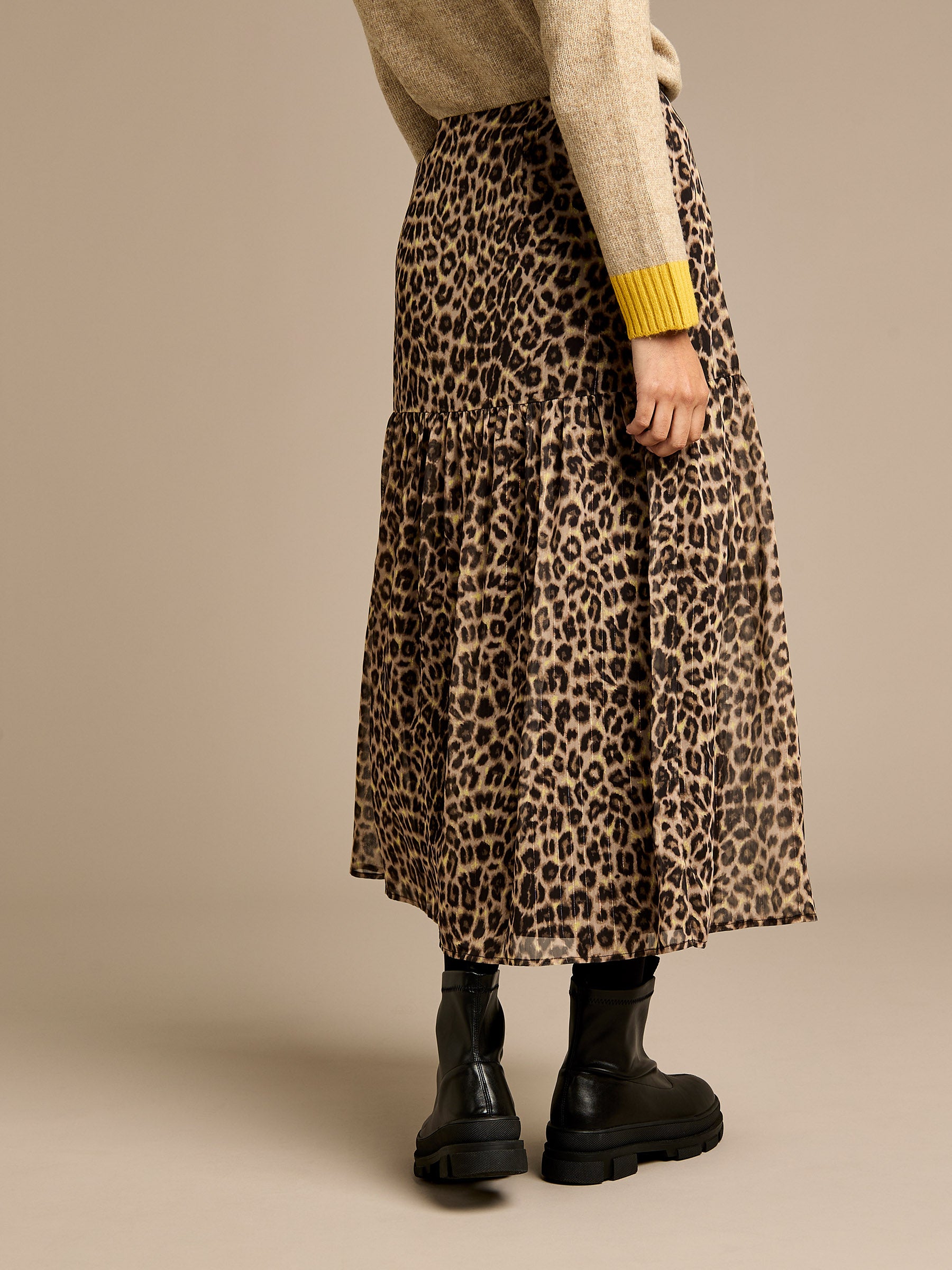 Meril Leopard Print Skirt